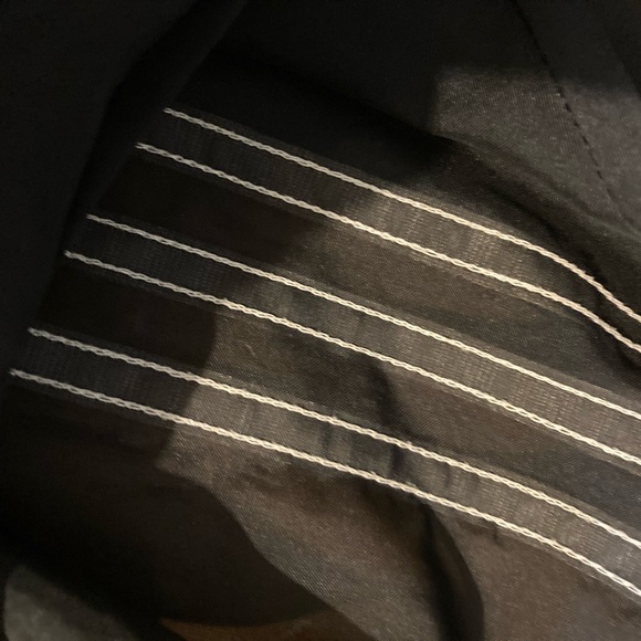 Adidas jacket sheer fabric with stripes on arms / zipper front, cropped size L - Picture 10 of 11